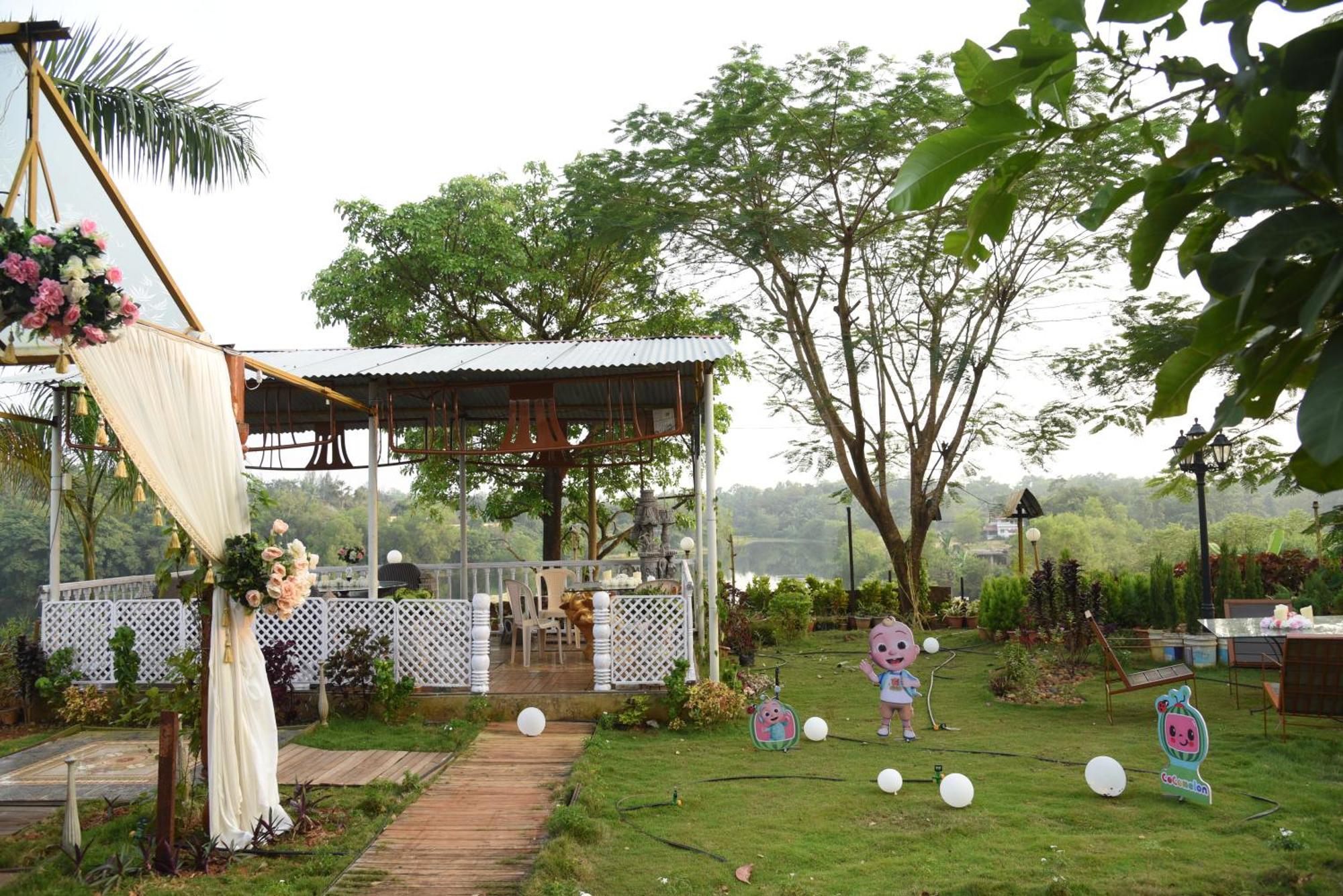 Sona Villa, The Lake Chalet Kudal  Esterno foto