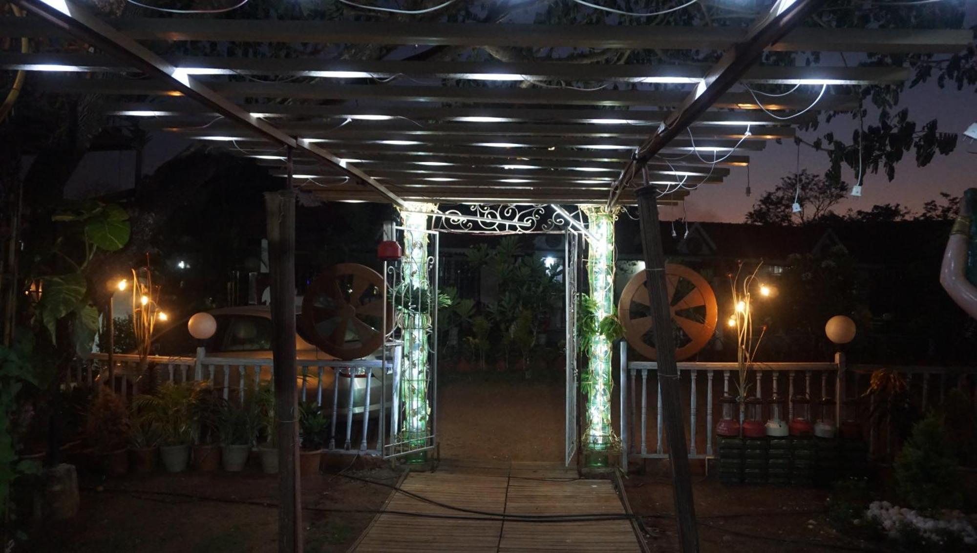 Sona Villa, The Lake Chalet Kudal  Esterno foto
