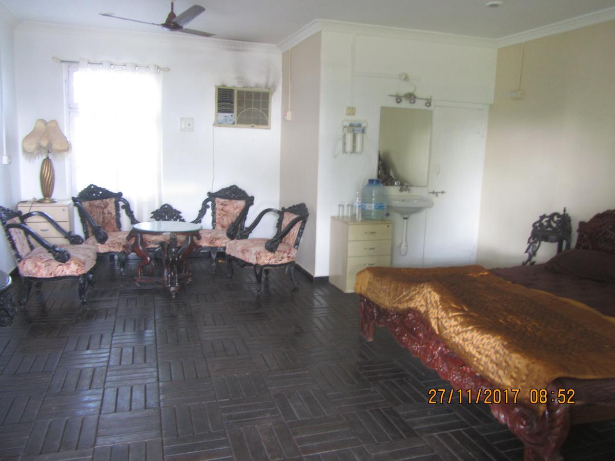 Sona Villa, The Lake Chalet Kudal  Esterno foto