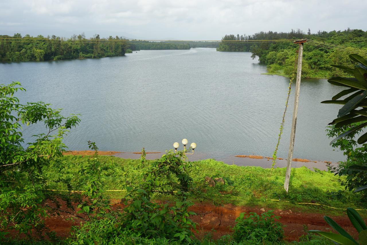 Sona Villa, The Lake Chalet Kudal  Esterno foto
