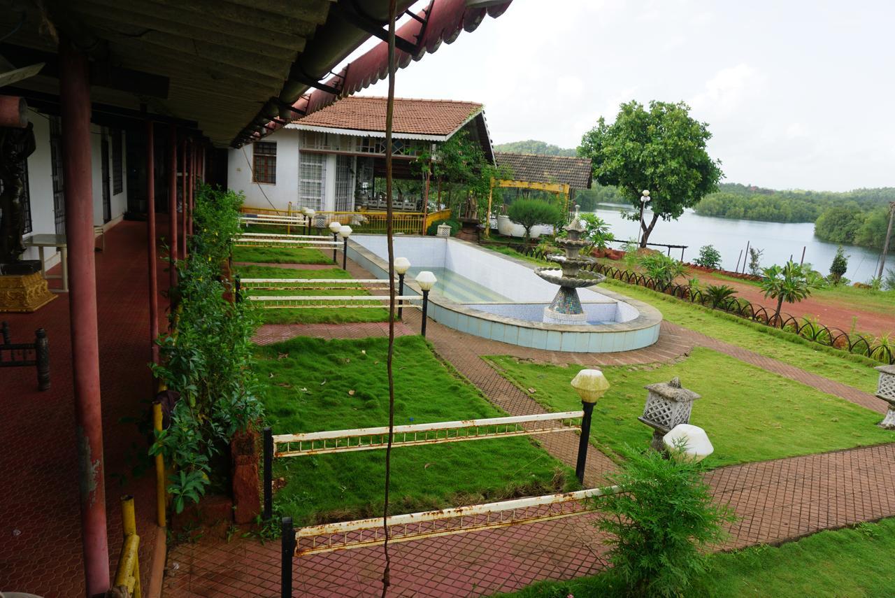 Sona Villa, The Lake Chalet Kudal  Esterno foto